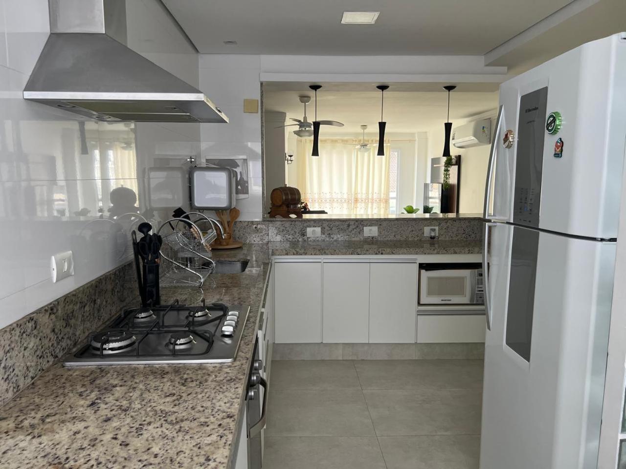 Beleza De Apartamento 300 Metros Da Praia Guarujá Exteriör bild